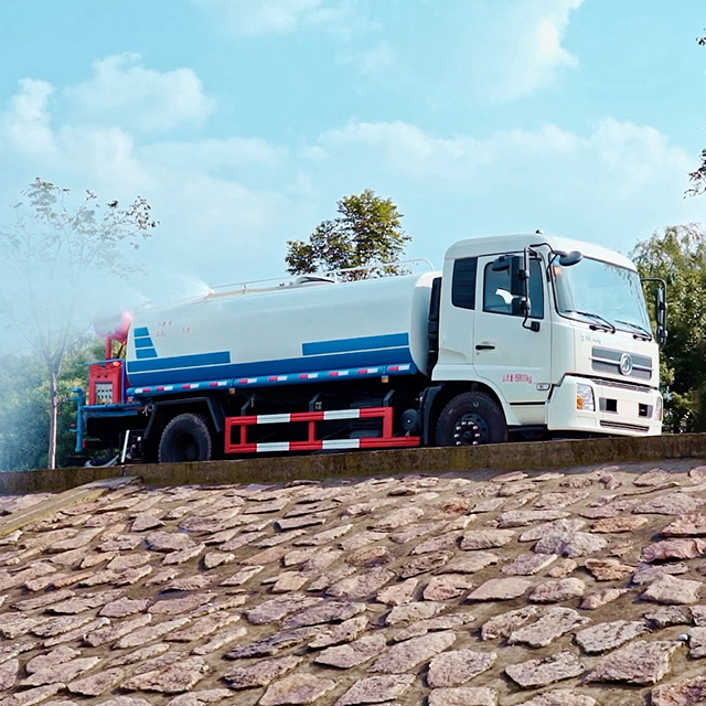 12 CBM DFA ရေတိုင်ကီ Truck Sprinkler