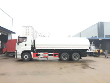 သန့်ရှင်းရေးအတွက် 8CBM Water Tank Truck Sprinkler