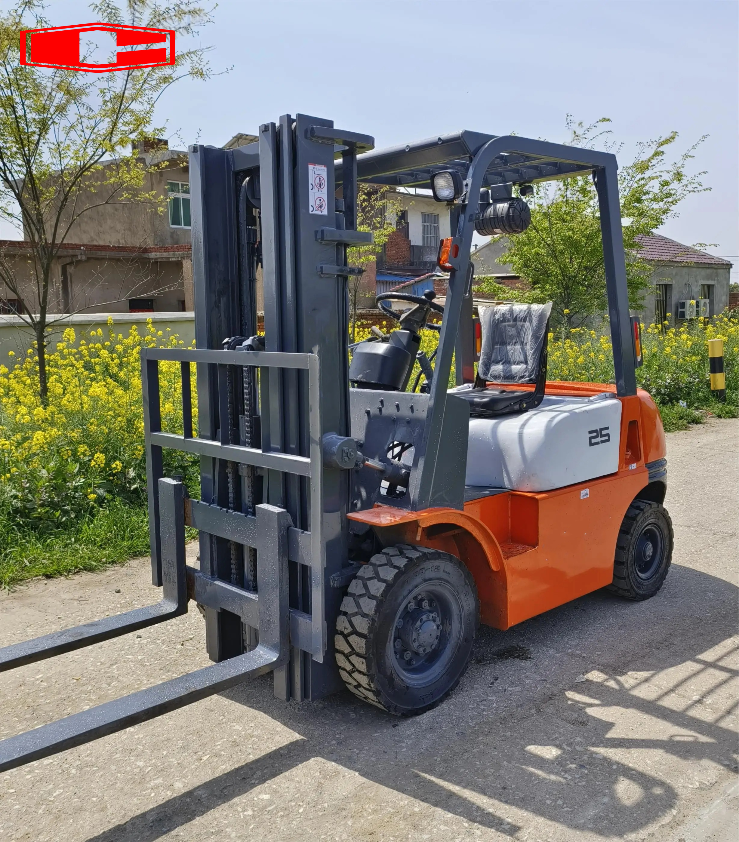 Forklift Anti-တိုက်မှုစနစ်၏နည်းပညာဆိုင်ရာအခြေခံမူများနှင့်အားသာချက်များ