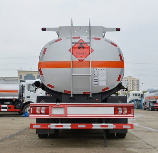 သယ်ယူပို့ဆောင်ရေးအတွက် Hot Sale Diesel Gasoline Oil Tank Truck