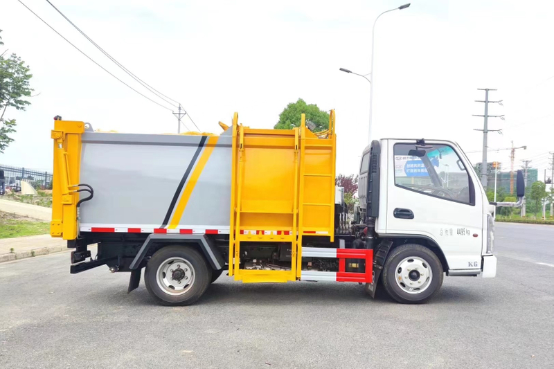 Side Hang Up Type Dump Garbage Truck for Transport