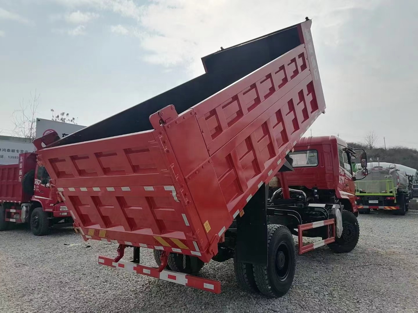 15TON Dongfeng 42 44 62 Dump Tipper Truck