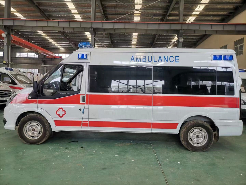 ဆန့်လူနာတင်ယာဉ်အတွက် FORD Ambulance ဒီဇယ်ယာဉ်