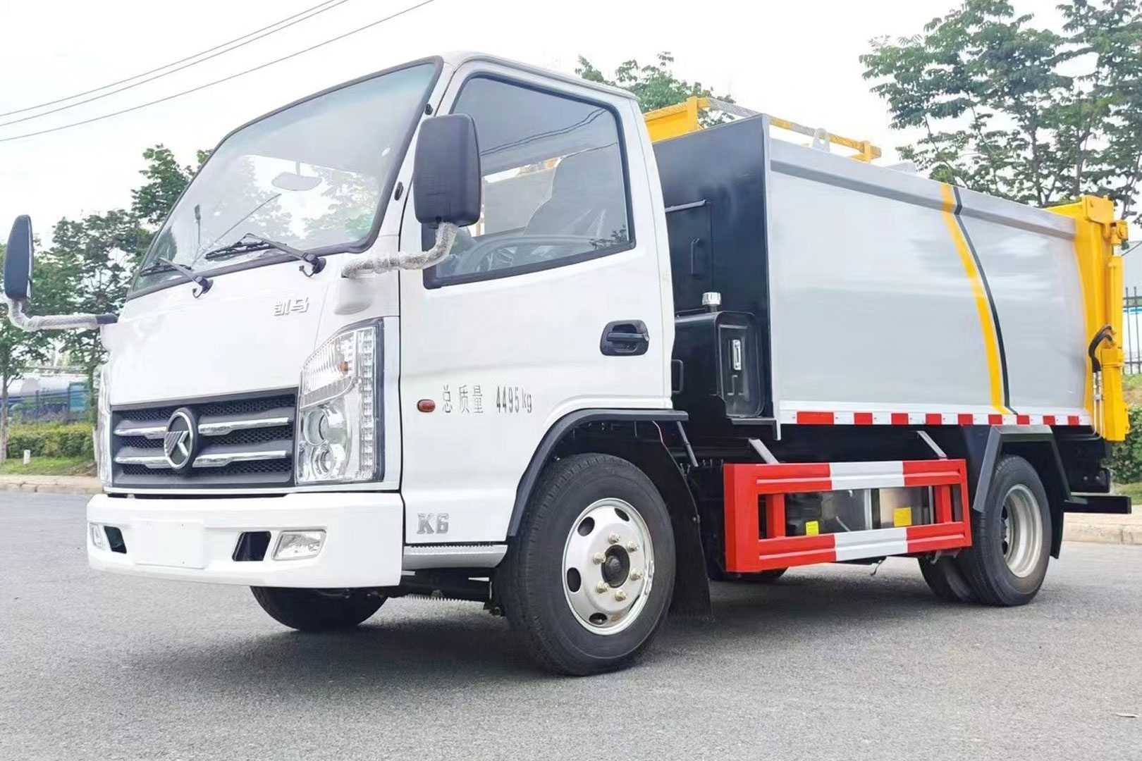 Side Hang Up Type Dump Garbage Truck for Transport